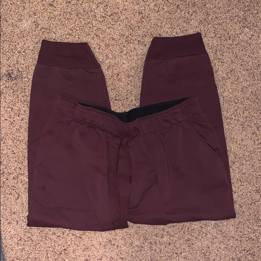 Maroon nike joggers